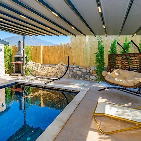 Söğüt 4 - 4 Bedroom With Jacuzzi In Villa