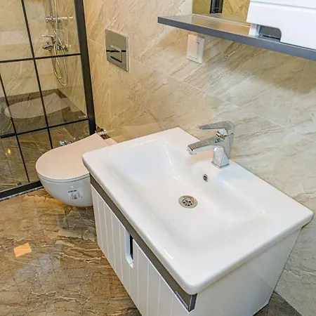 Söğüt 4 - 4 Bedroom With Jacuzzi In * Fethiye