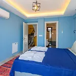 Soeguet 4 - 4 Bedroom With Jacuzzi In フェティエ