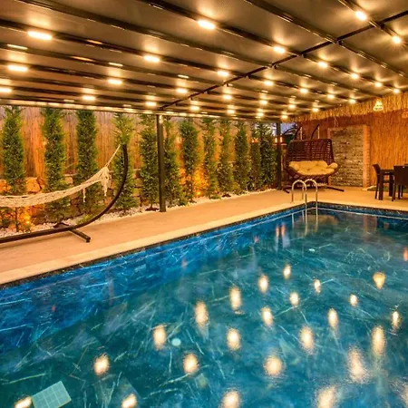 Villa Soeguet 4 - 4 Bedroom With Jacuzzi In Fethiye