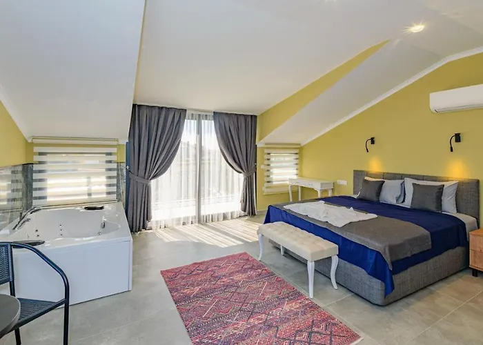Soeguet 4 - 4 Bedroom With Jacuzzi In 빌라