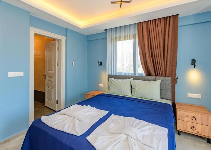 빌라 Soeguet 4 - 4 Bedroom With Jacuzzi In 페티예