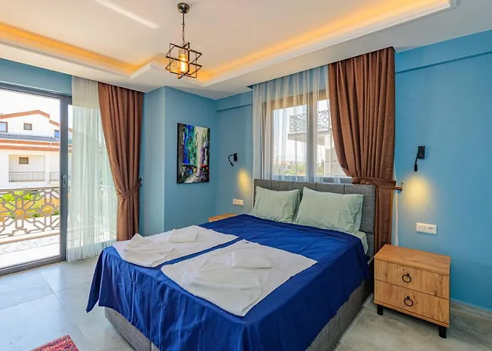 빌라 Soeguet 4 - 4 Bedroom With Jacuzzi In *