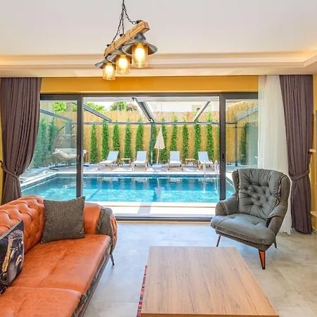 ヴィラ Soeguet 4 - 4 Bedroom With Jacuzzi In