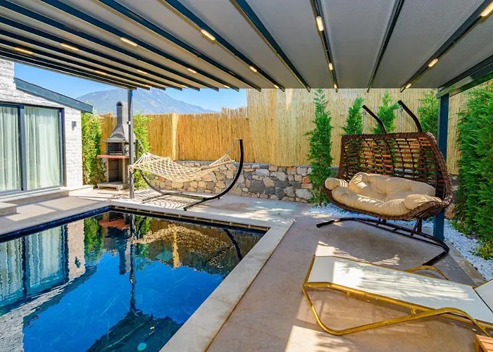 Soeguet 4 - 4 Bedroom With Jacuzzi In Вилла