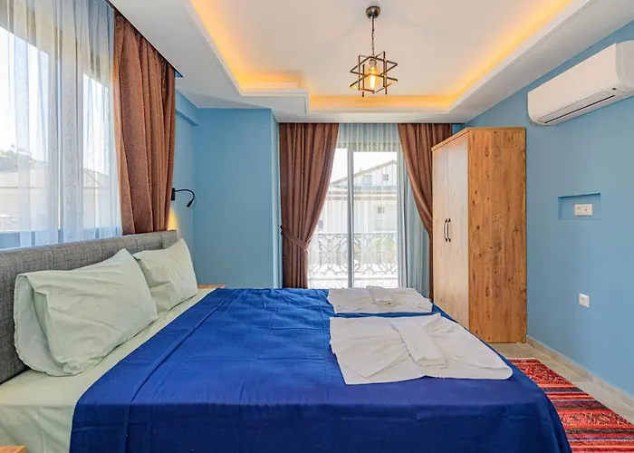 别墅 Soeguet 4 - 4 Bedroom With Jacuzzi In